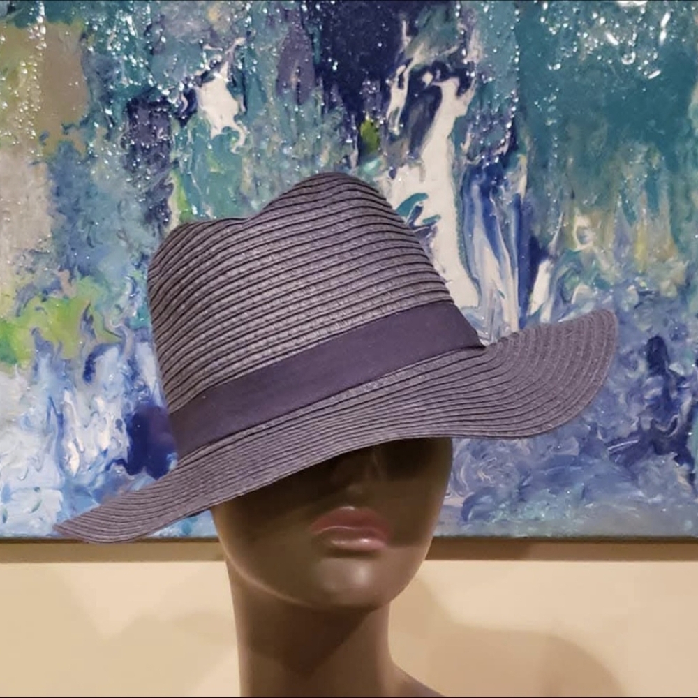 Navy Straw Fedora Hat with Ribbed Texture and Downward Brim